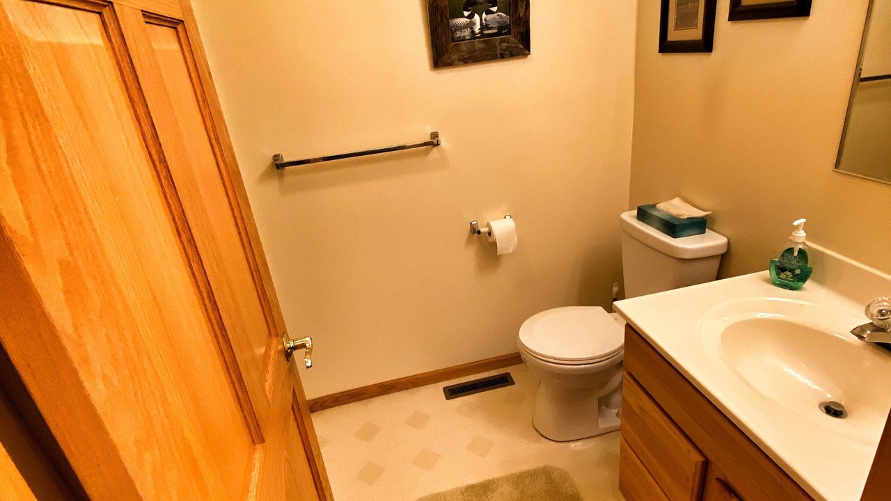 Photo of Bathroom in Cable
