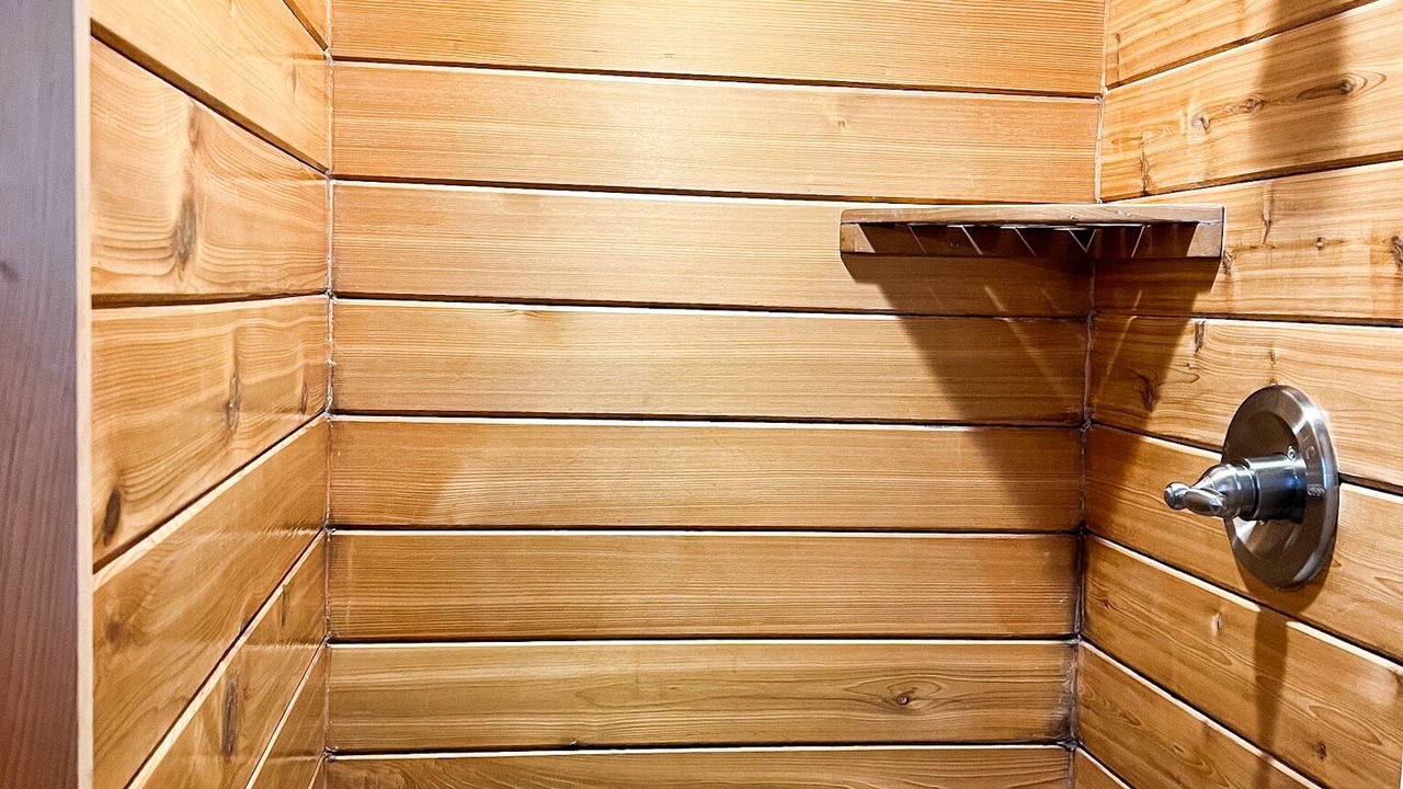 Photo of Bathroom in Cook