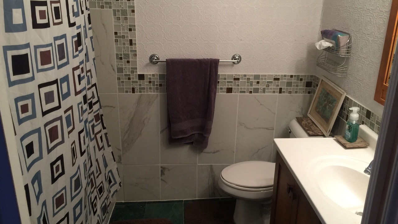Photo of Bathroom in Almelund