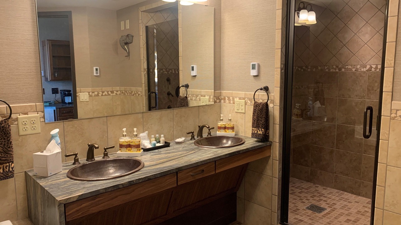 Photo of Bathroom in Superior
