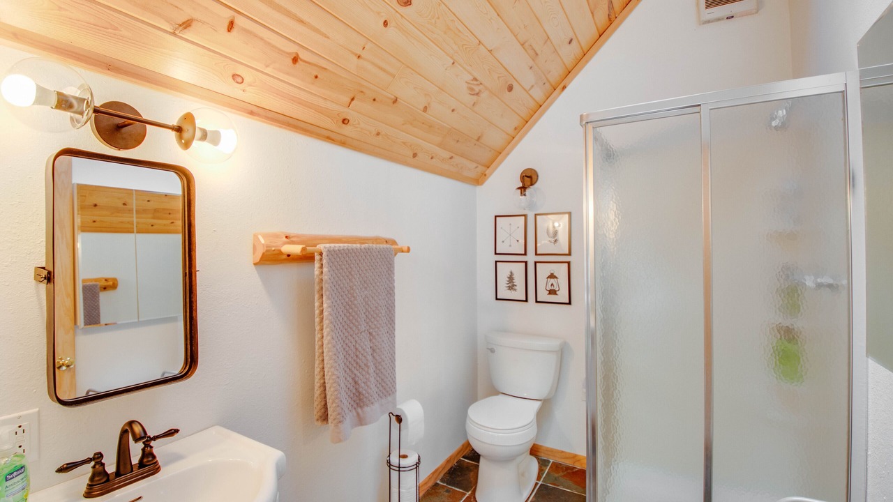 Photo of Bathroom in Minong