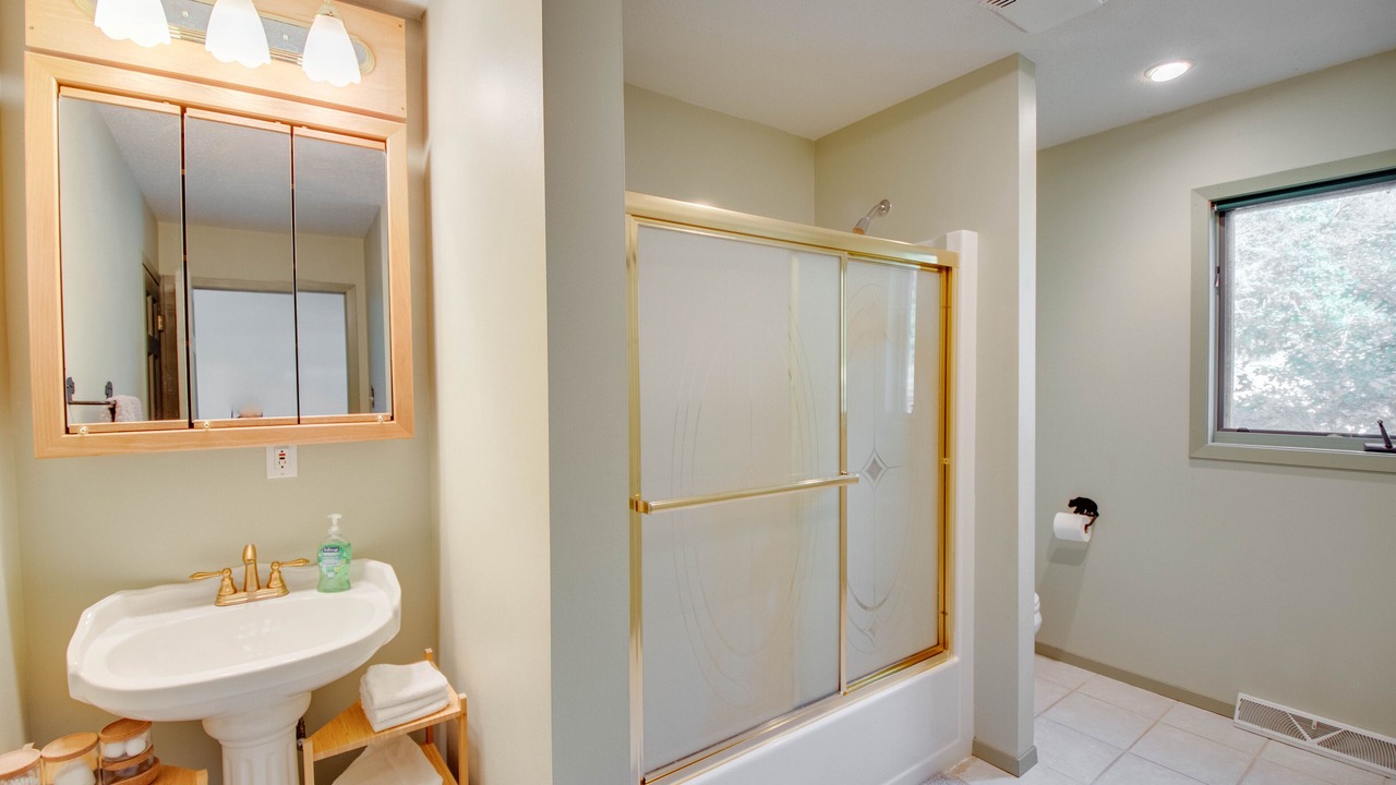 Photo of Bathroom in Minong