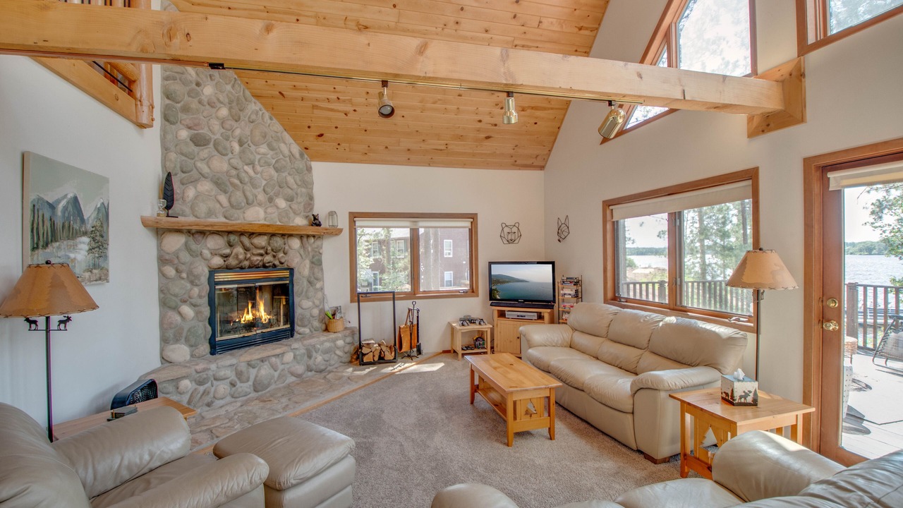 Photo of Livingroom in Minong