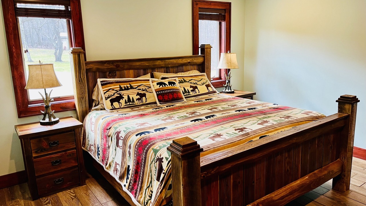 Photo of Bedroom in Champion