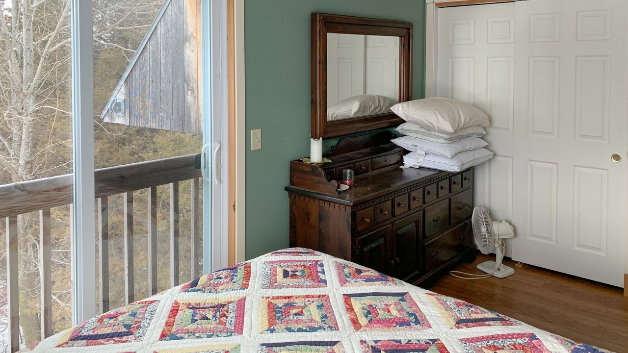 Photo of Bedroom in North Hero