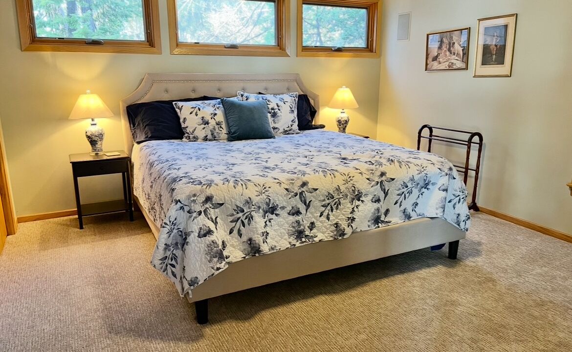 Photo of Bedroom in Nisswa