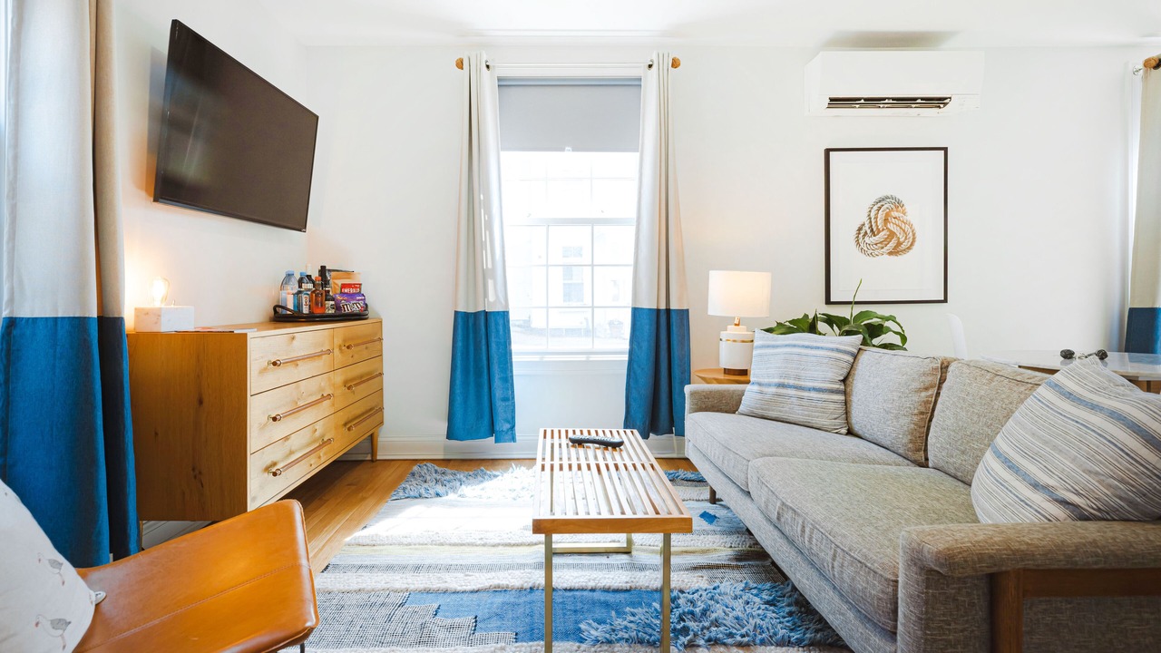 Photo of Livingroom in New Castle