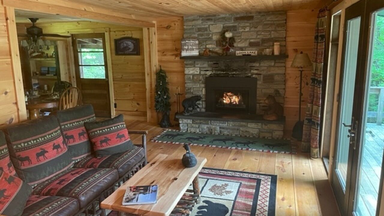 Photo of Livingroom in Vermontville