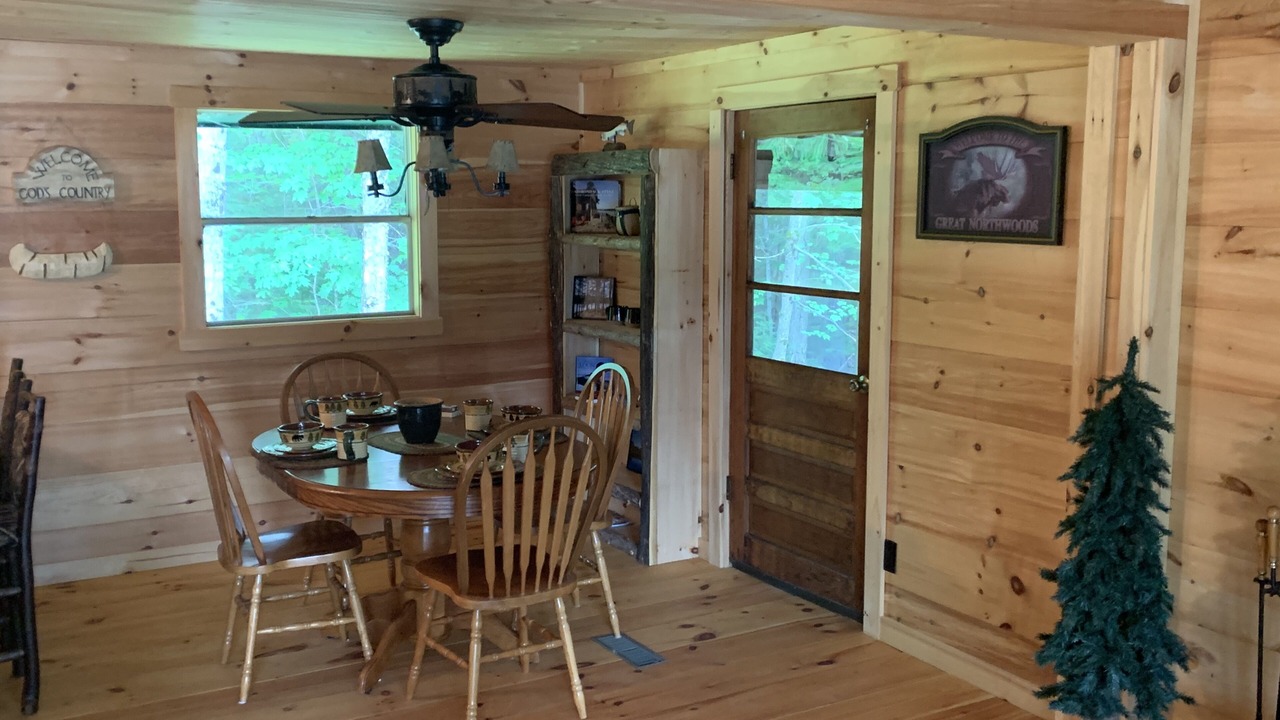 Photo of Livingroom in Vermontville