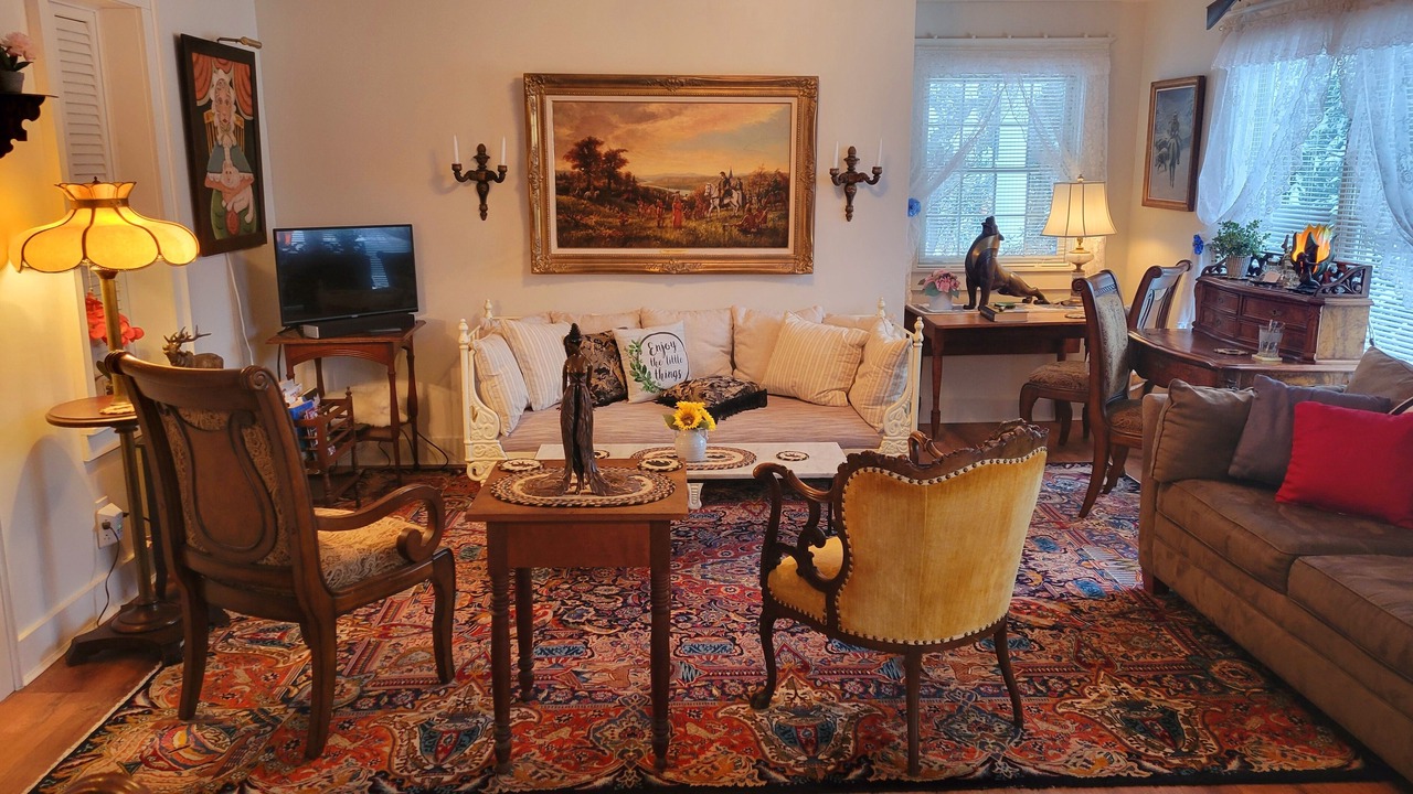 Photo of Livingroom in Waterbury Center