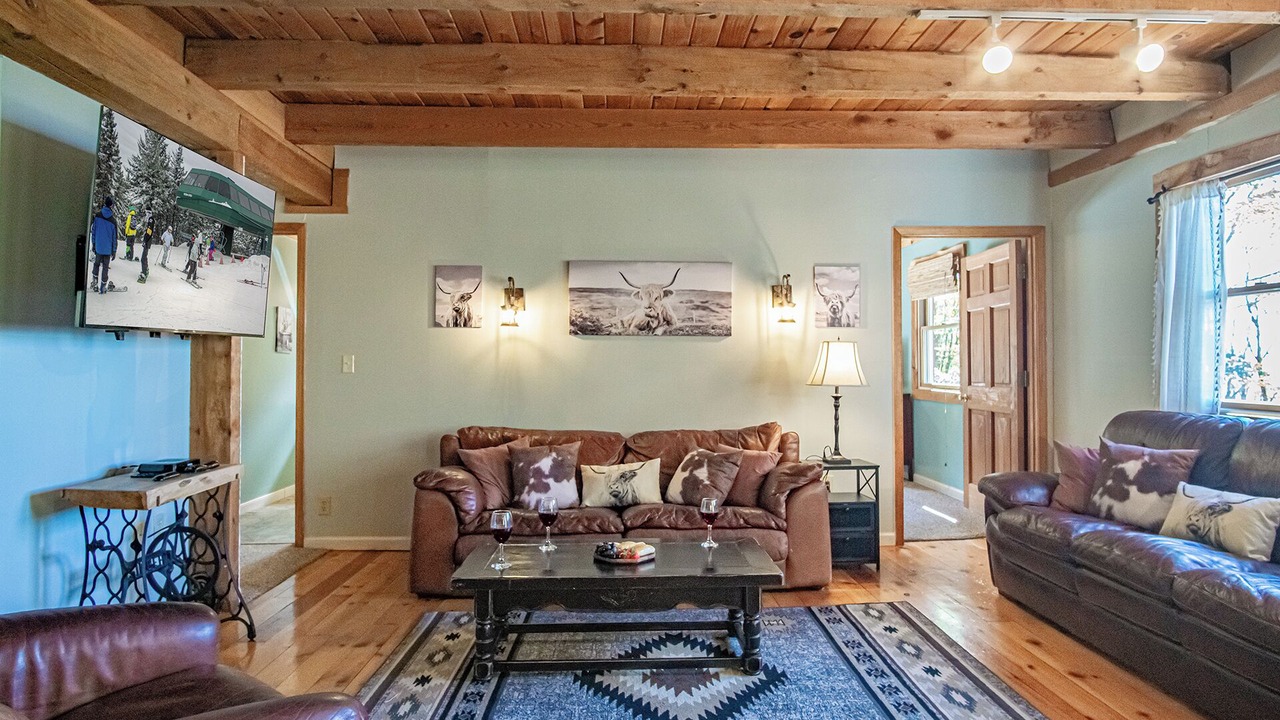 Photo of Bedroom in Snowshoe