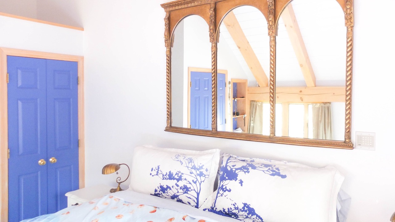 Photo of Bedroom in Lenox