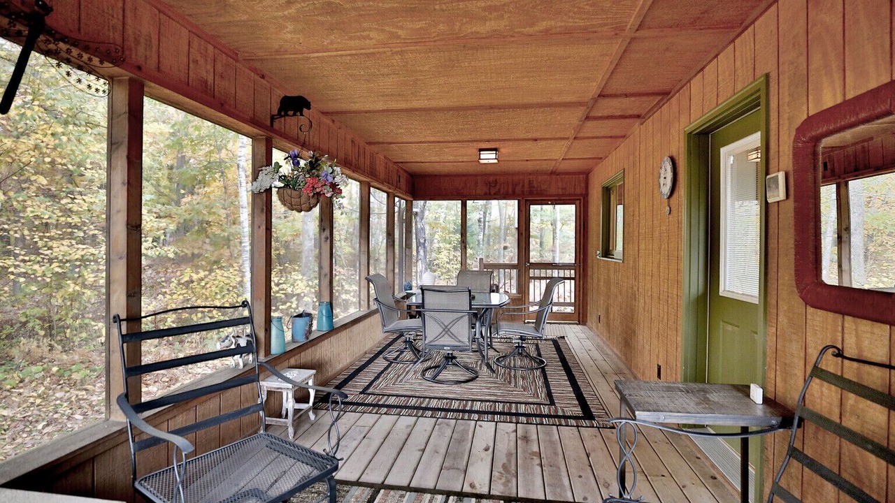 Photo of Outdoor in Markville