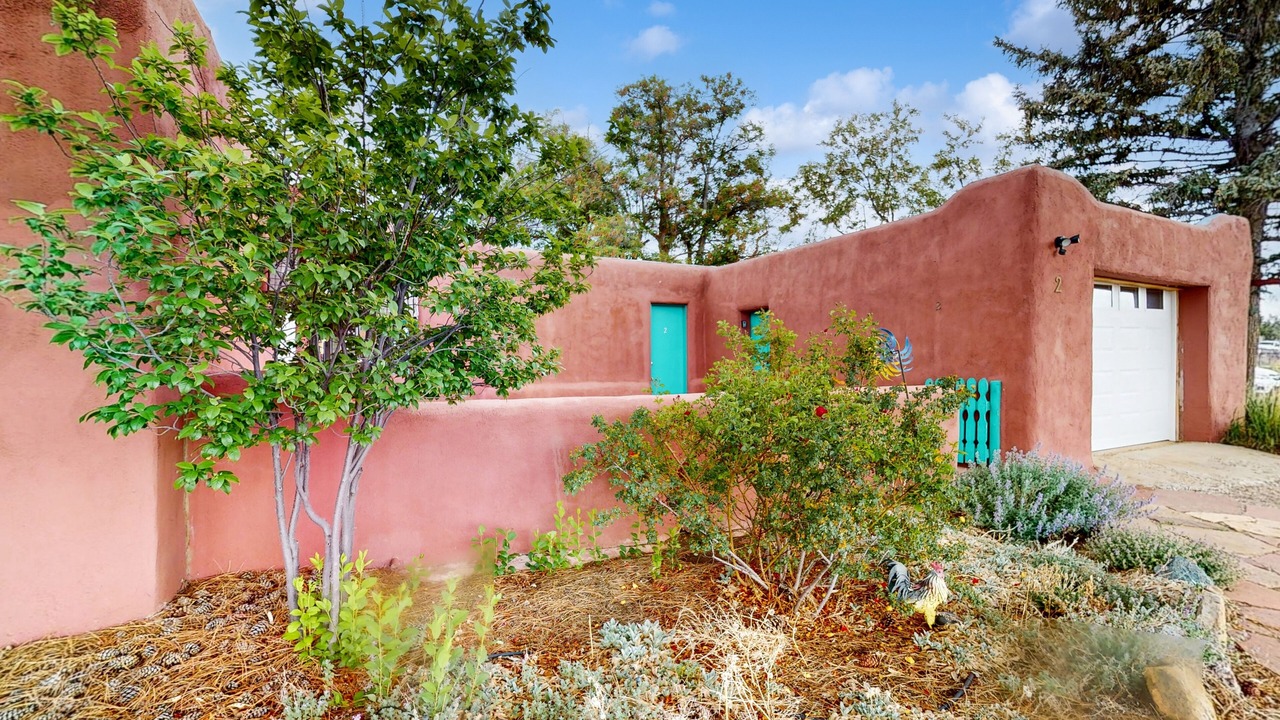 Photo of Others in Taos
