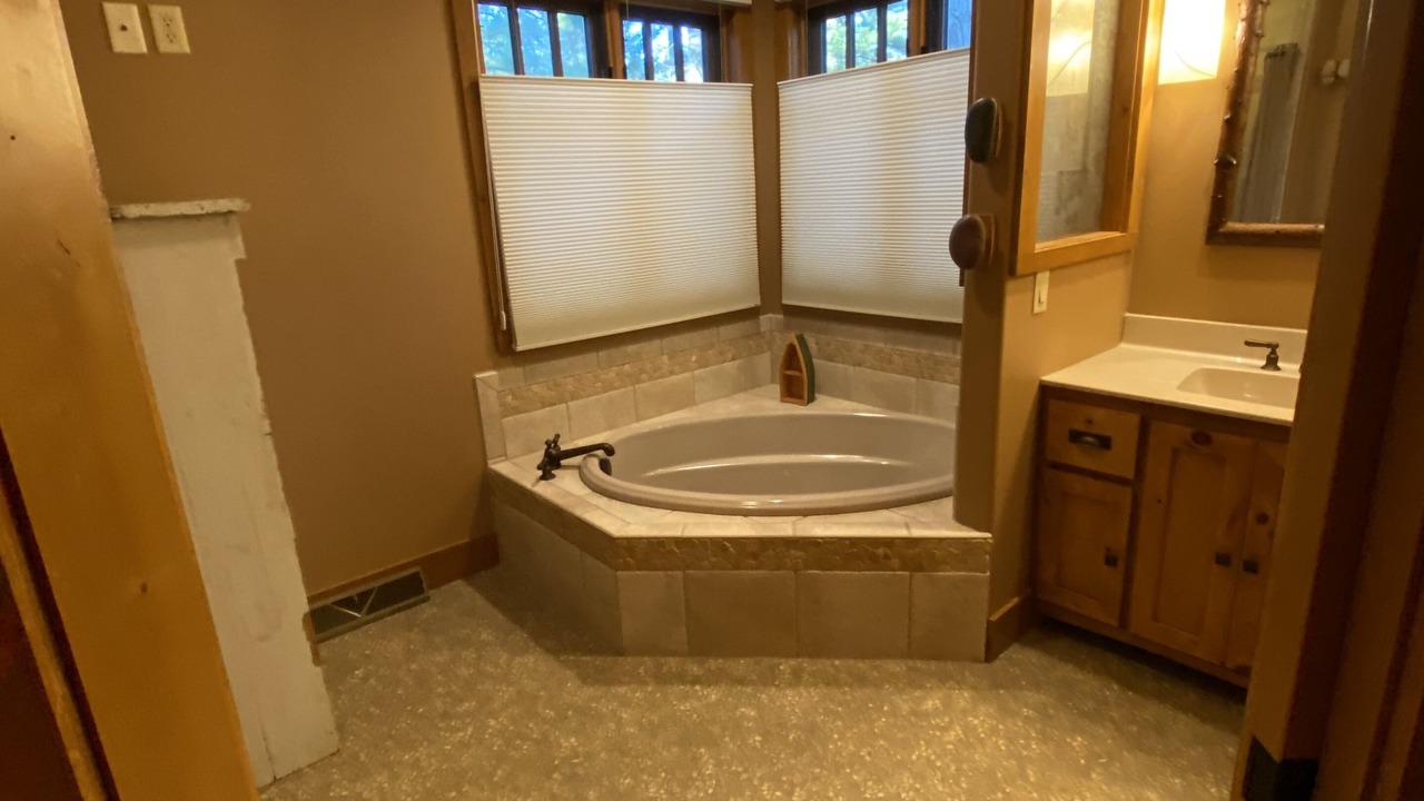 Photo of Bathroom in Hatfield