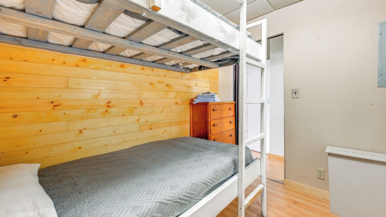 Photo of Bedroom in Augusta