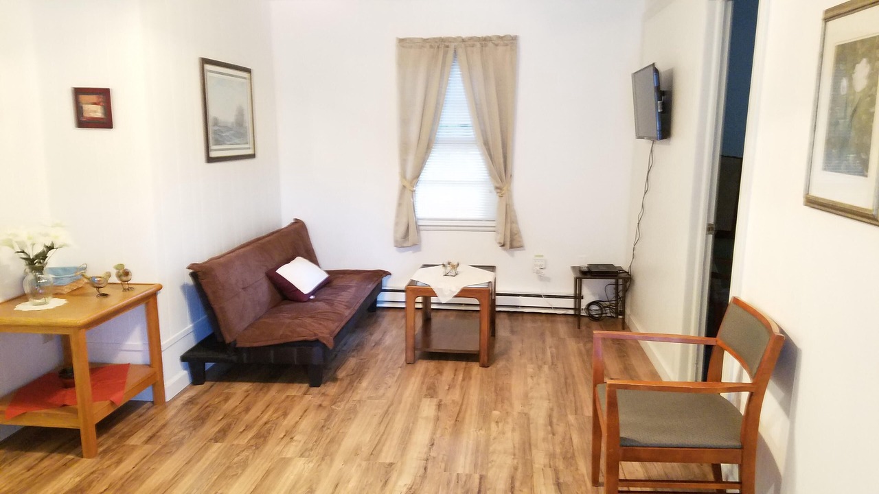 Photo of Livingroom in Becket