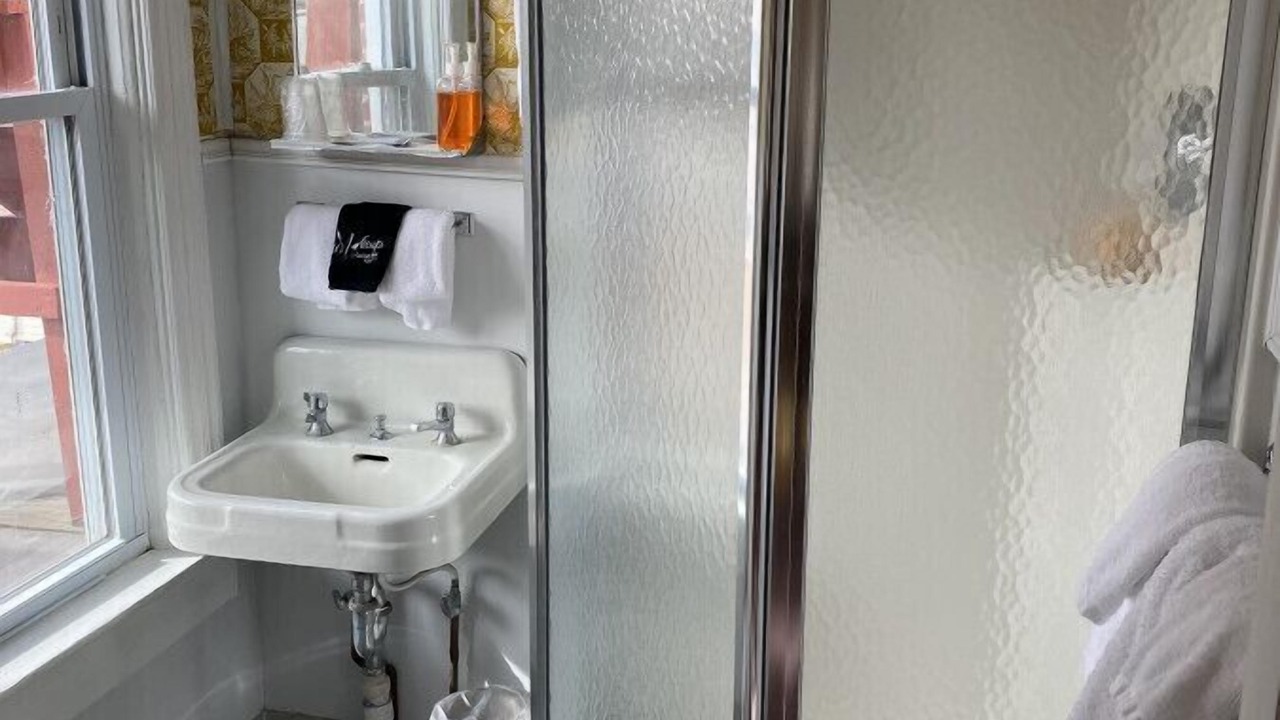 Photo of Bathroom in Tofte