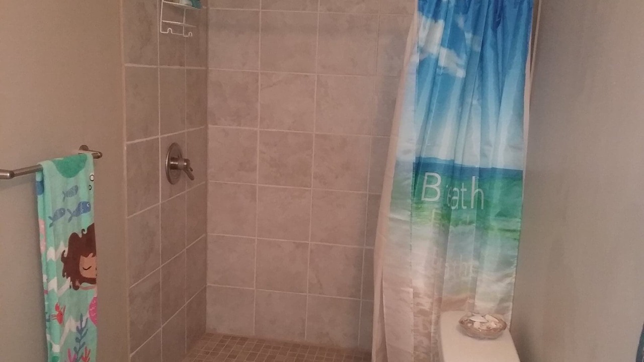 Photo of Bathroom in Brook Park
