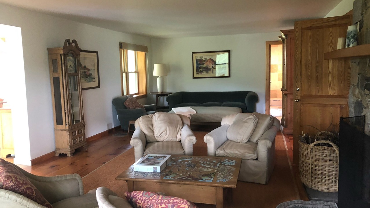 Photo of Livingroom in Tunbridge