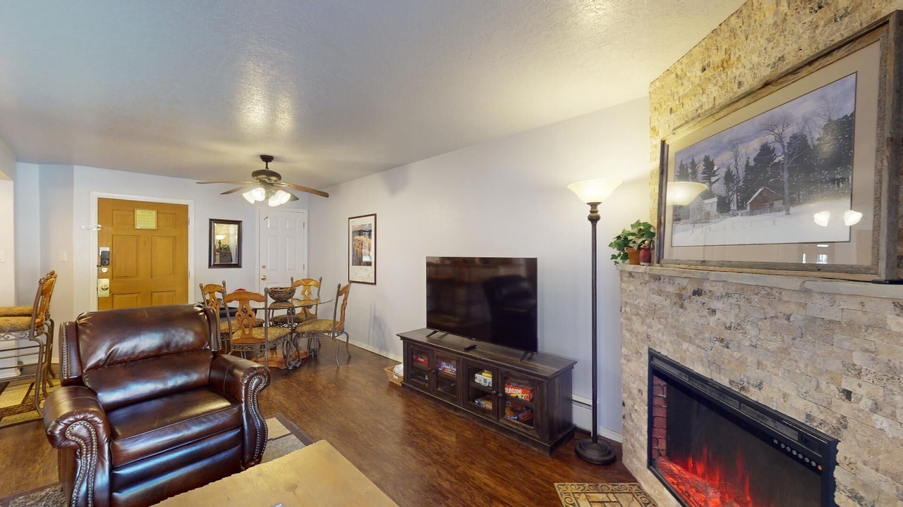 Photo of Livingroom in Angel Fire