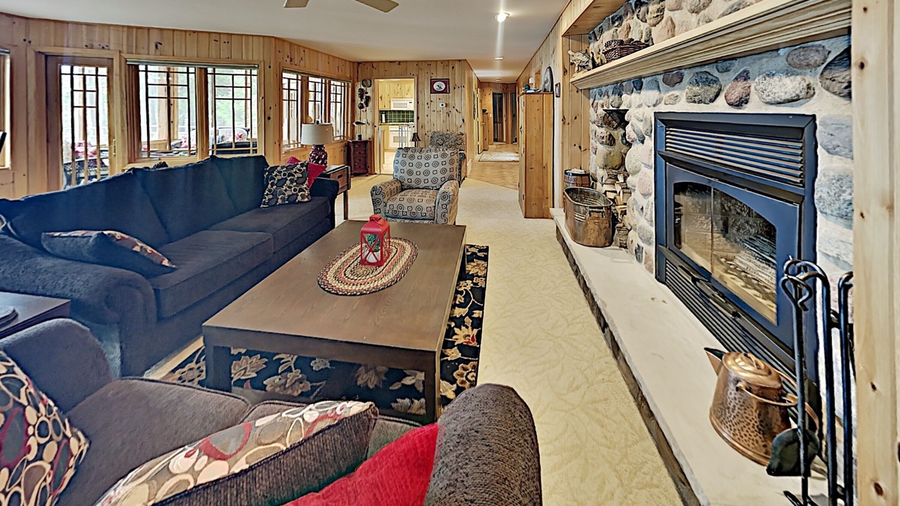 Photo of Livingroom in Hayward