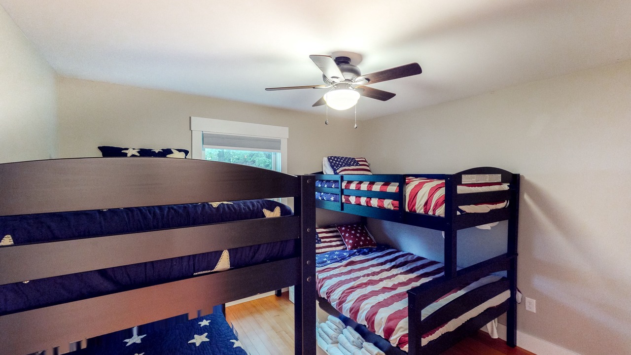 Photo of Bedroom in Malletts Bay