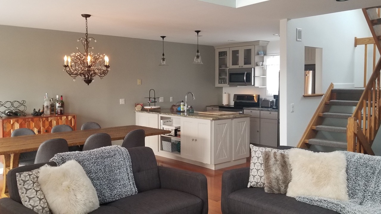 Photo of Livingroom in Bolton Landing