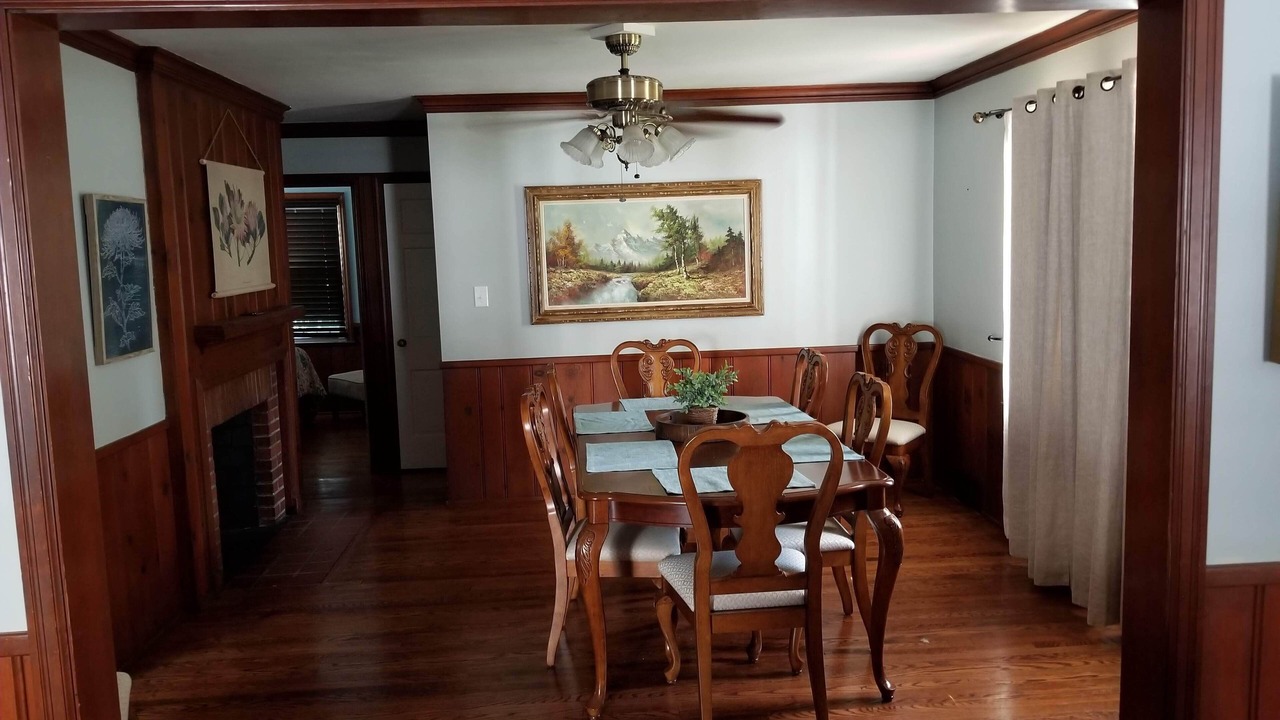 Photo of Livingroom in Charleston