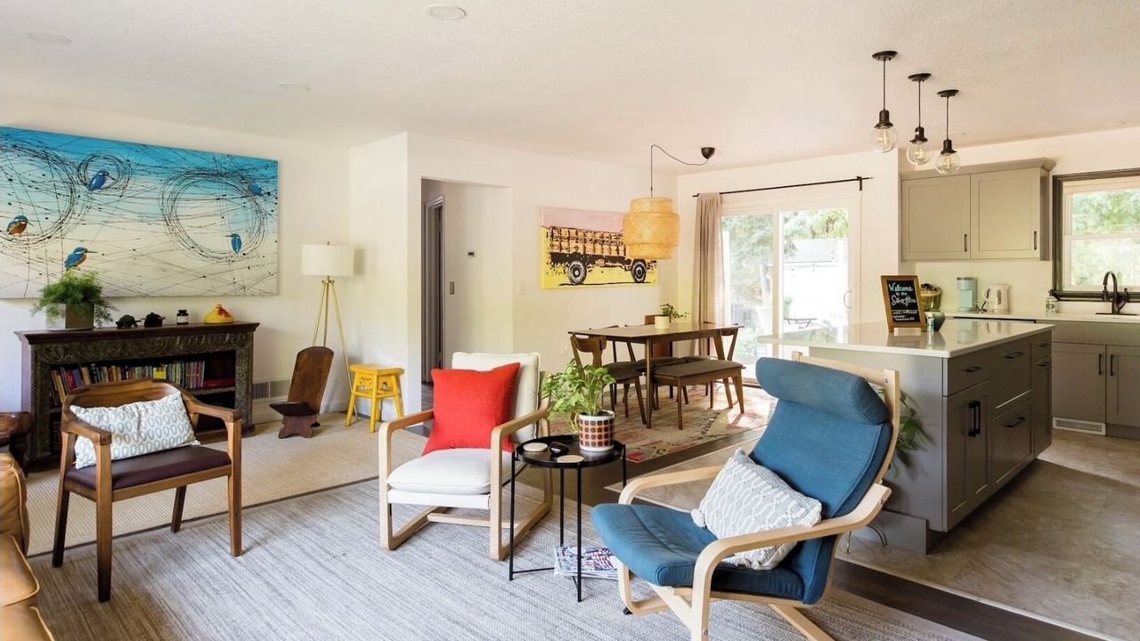 Photo of Livingroom in Columbia Heights