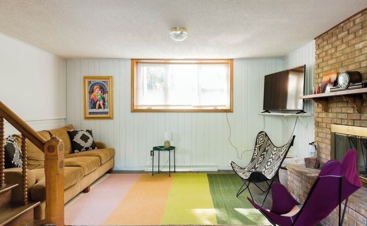Photo of Livingroom in Columbia Heights