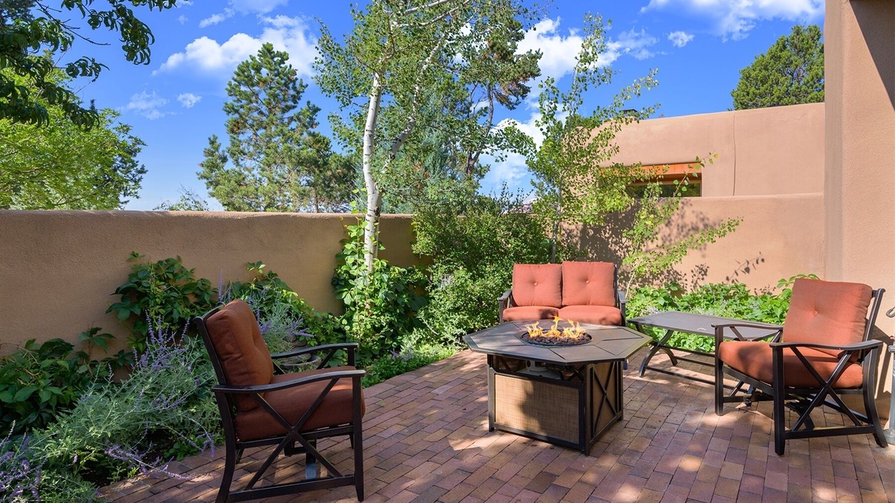 Photo of Patio Balcony in Nambe Pueblo