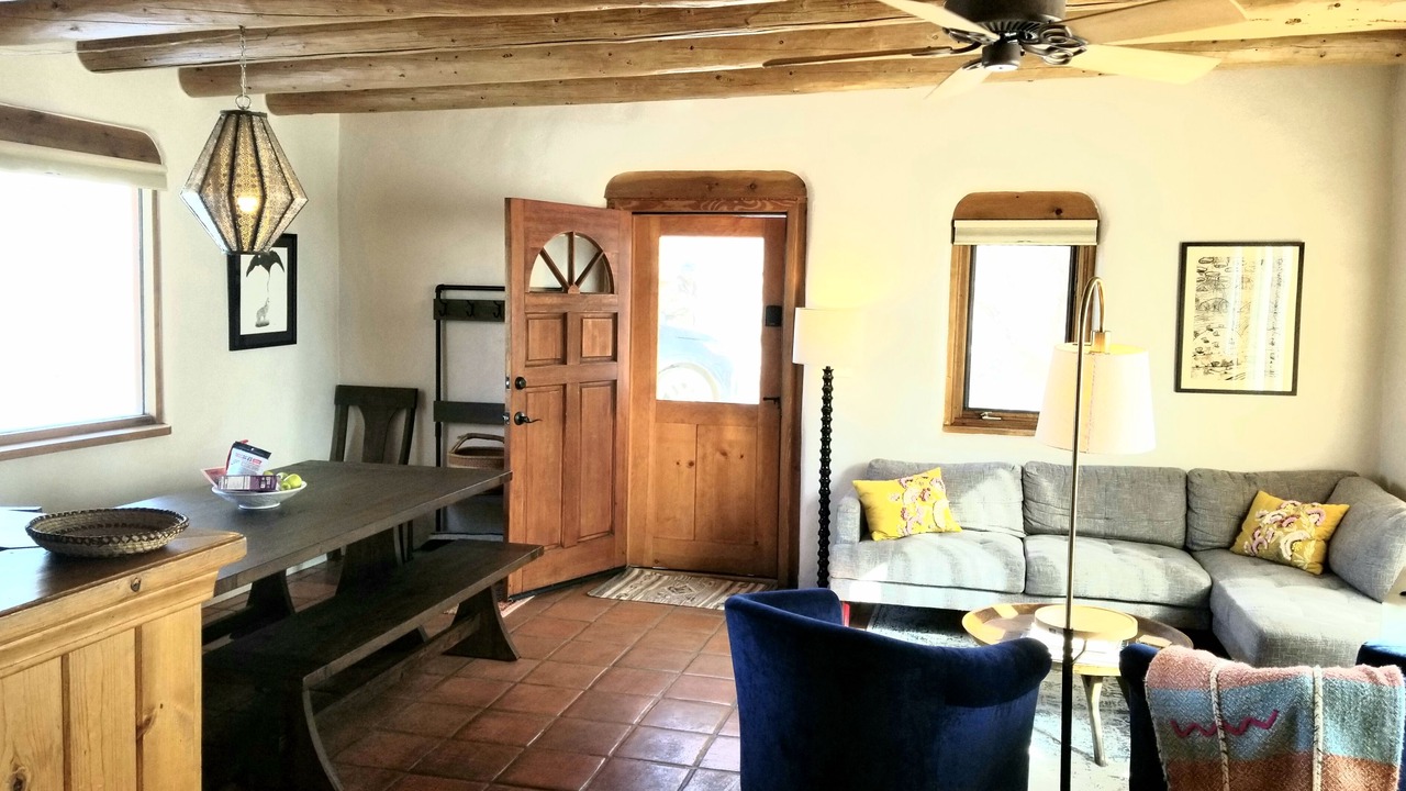 Photo of Livingroom in Taos