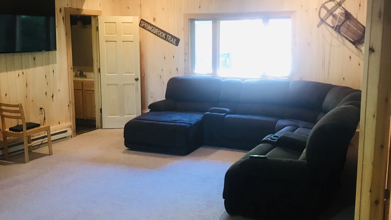 Photo of Livingroom in Springbrook