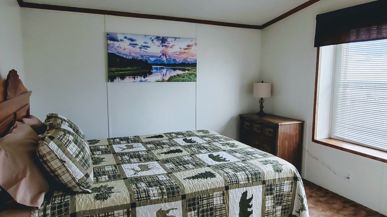 Photo of Bedroom in Eagle Nest