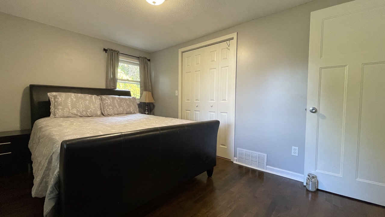 Photo of Bedroom in Riverside