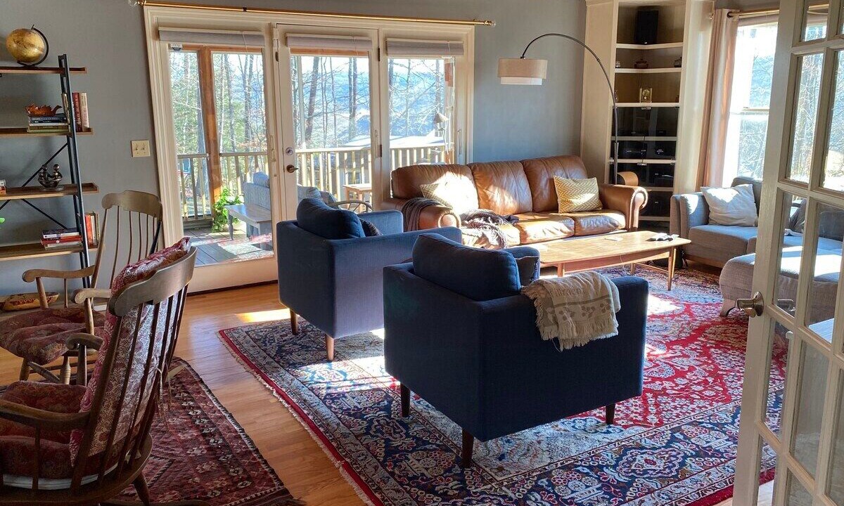 Photo of Livingroom in Pittsfield
