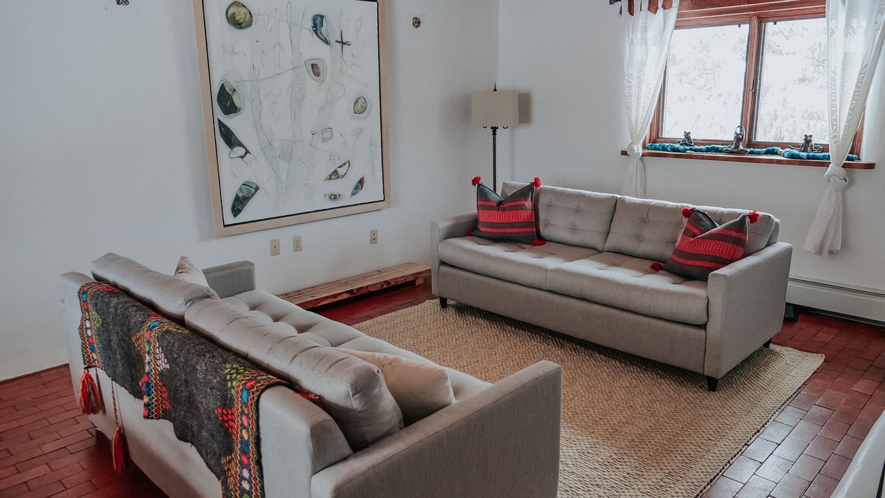 Photo of Livingroom in Taos