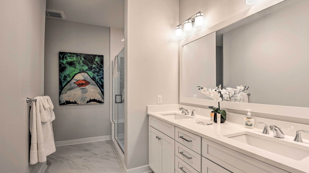 Photo of Bathroom in Murray Hill