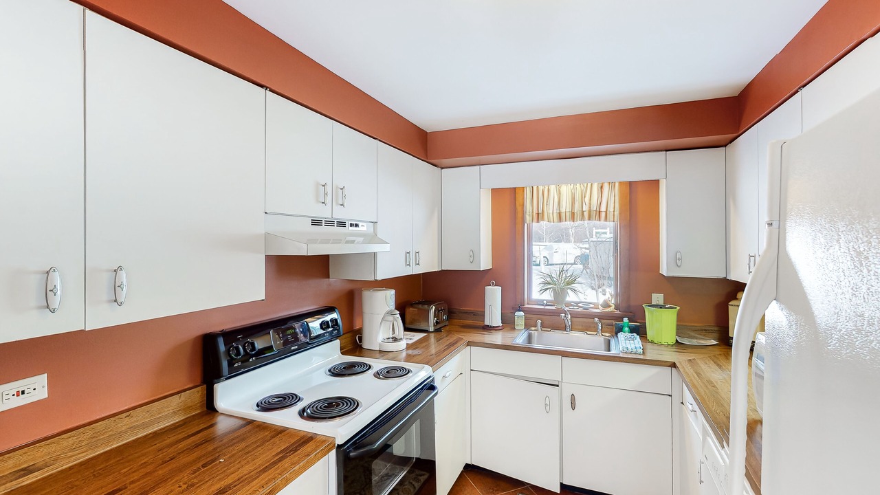 Photo of Kitchen in Stowe Area