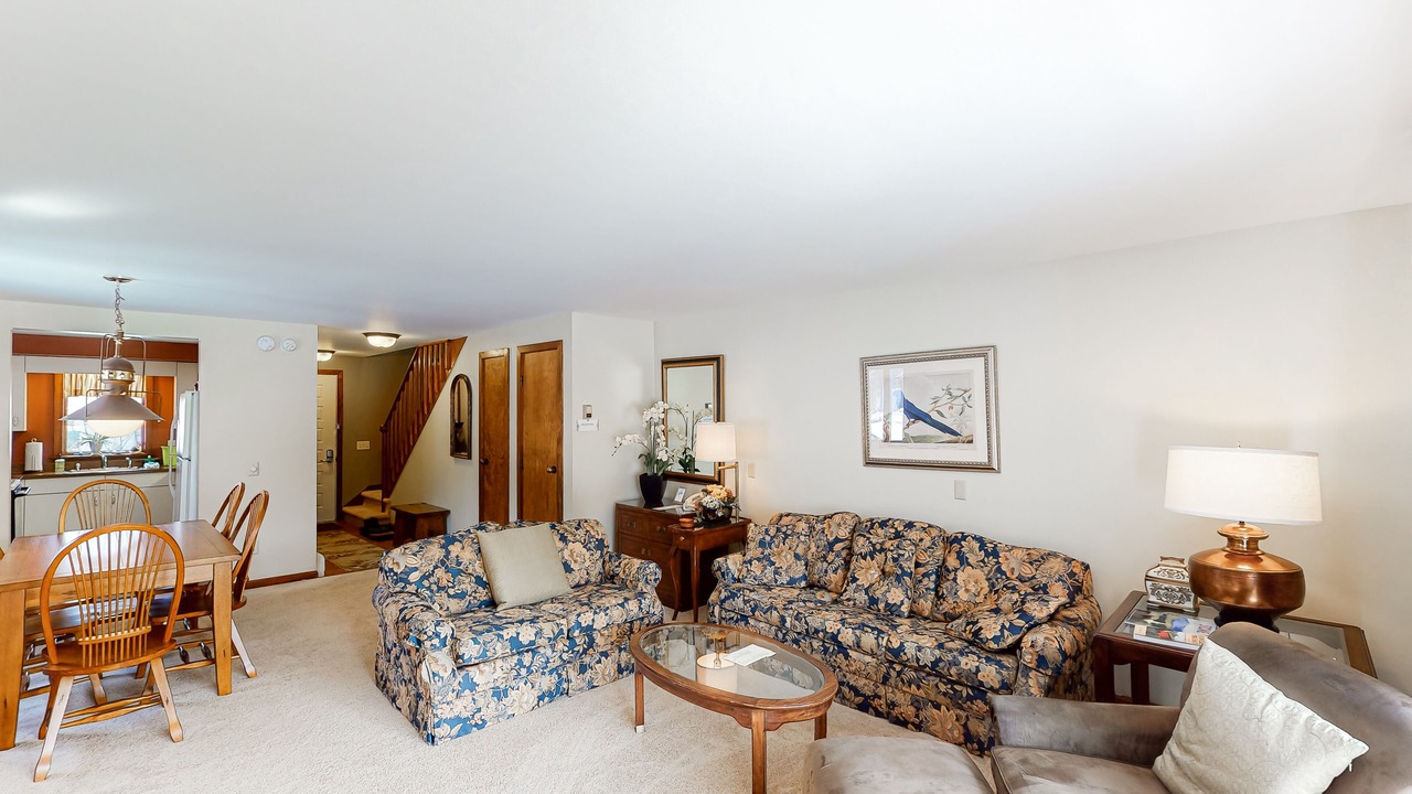 Photo of Livingroom in Stowe Area
