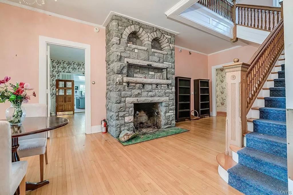 Photo of Livingroom in Wellesley Island