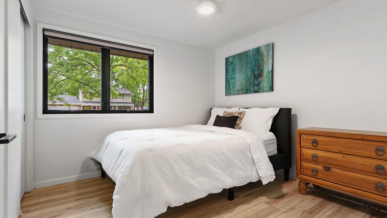 Photo of Bedroom in Ashwaubenon