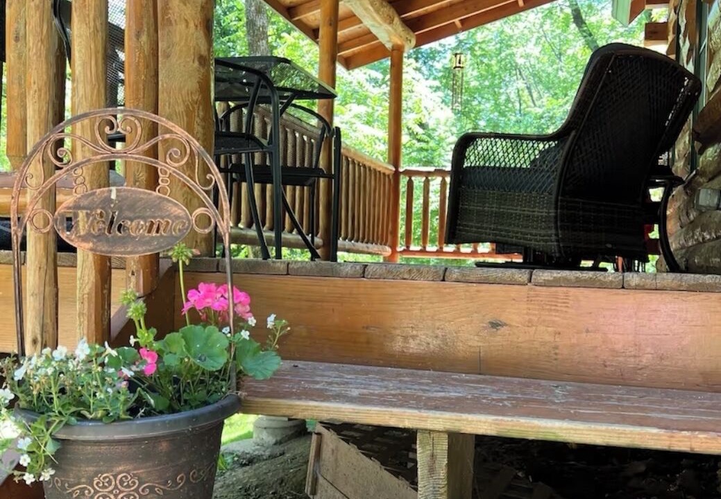 Photo of Patio Balcony in Readstown