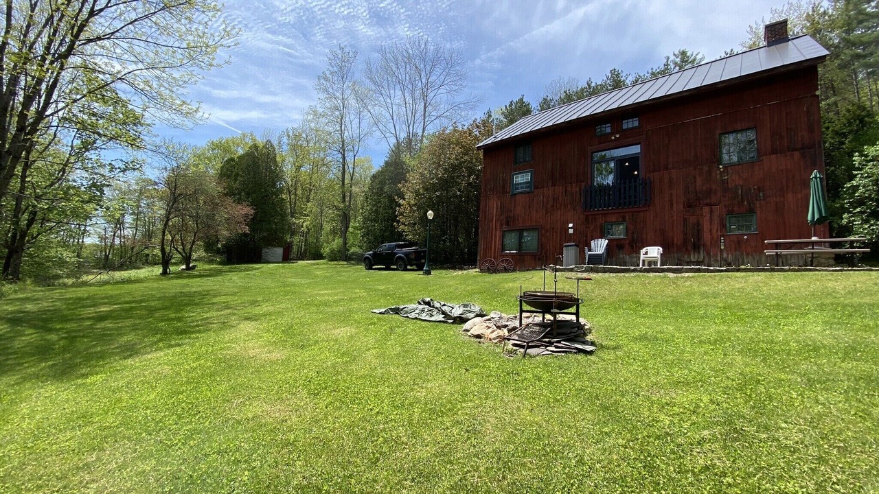 Photo of Others in Bennington