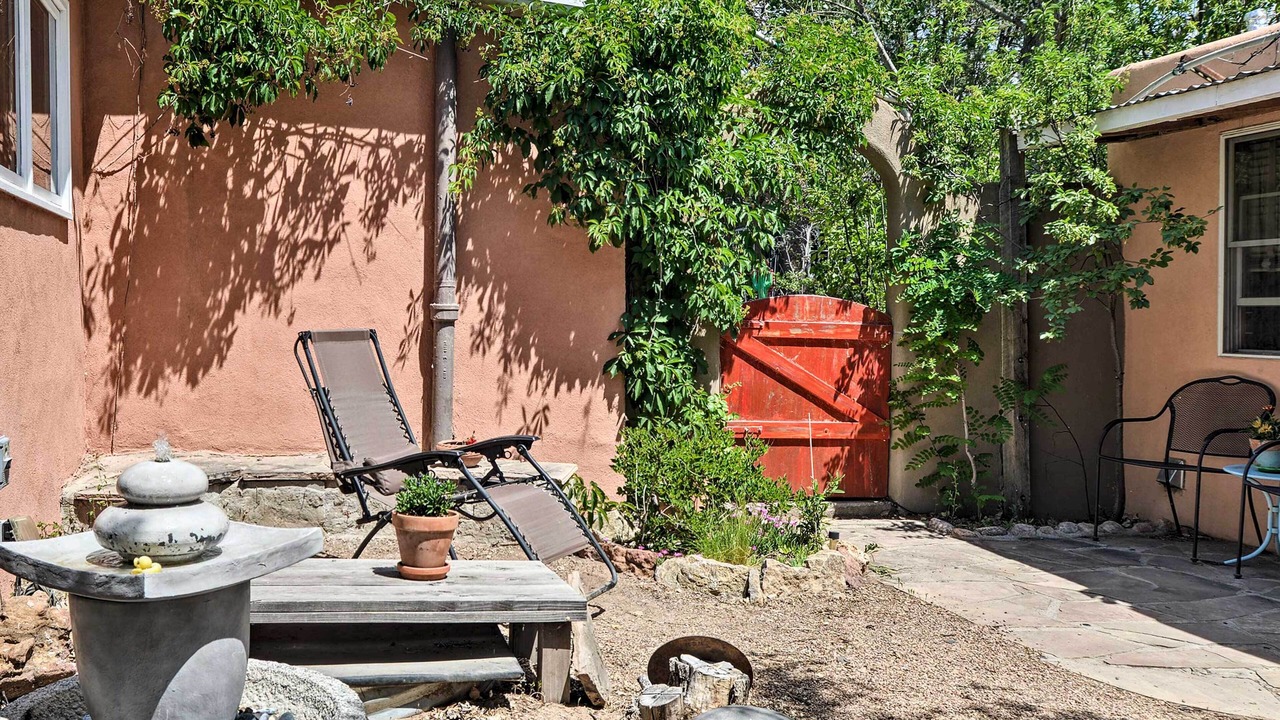 Photo of Others in Santa Fe