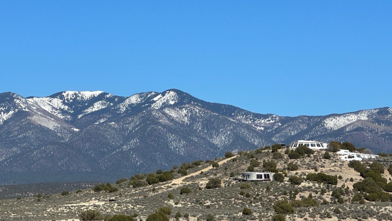 Photo of Others in Arroyo Hondo