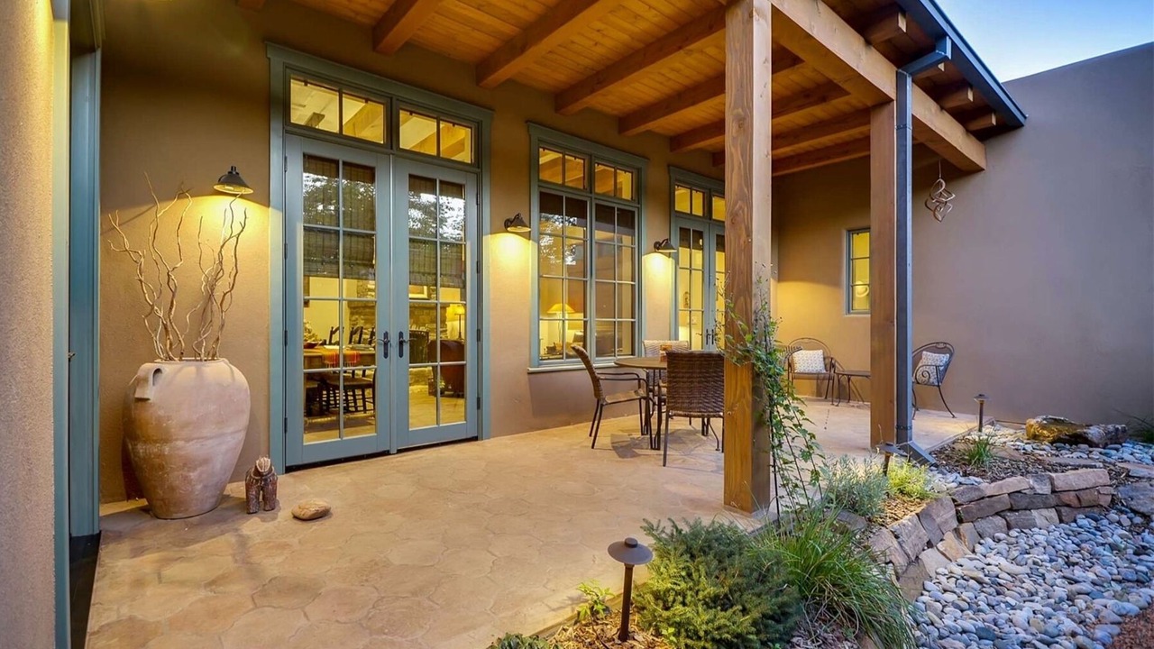 Photo of Outdoor in Historic Eastside
