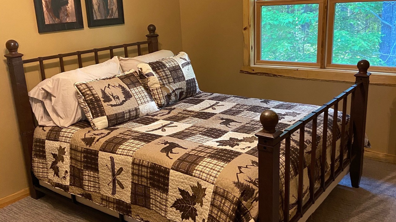 Photo of Bedroom in Trego