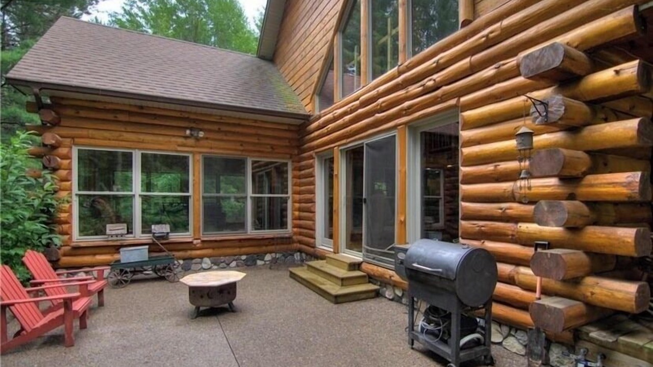 Photo of Patio Balcony in Trego
